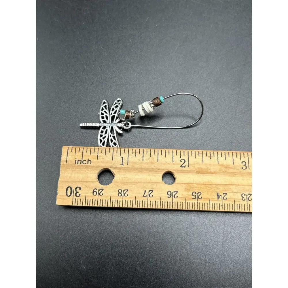 Unbranded pair earrings